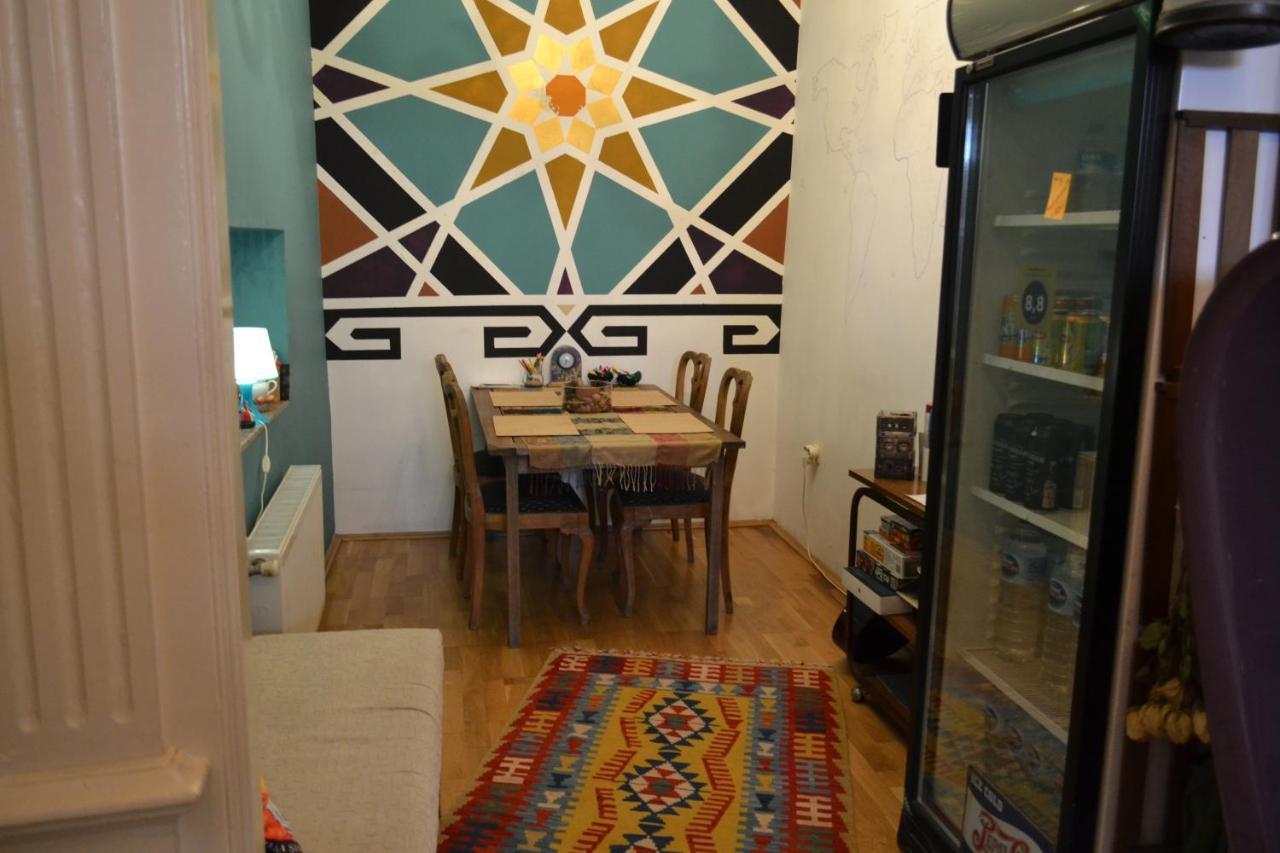 My Happy Home Hostel 伊兹密尔 外观 照片