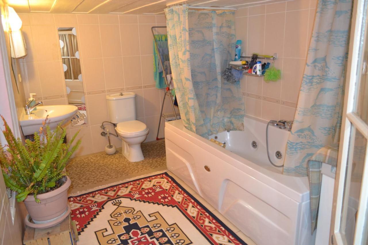 My Happy Home Hostel 伊兹密尔 外观 照片