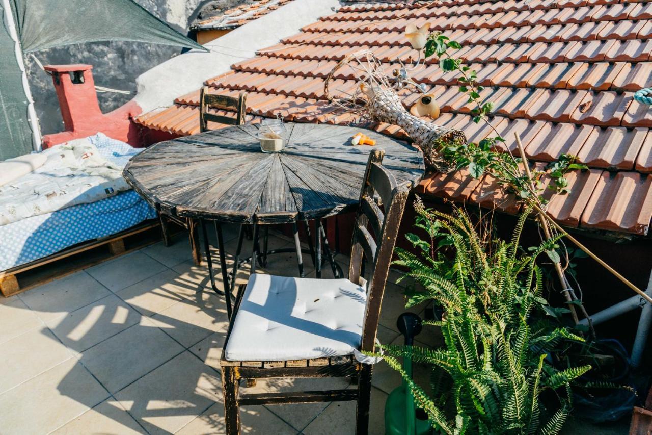 My Happy Home Hostel 伊兹密尔 外观 照片
