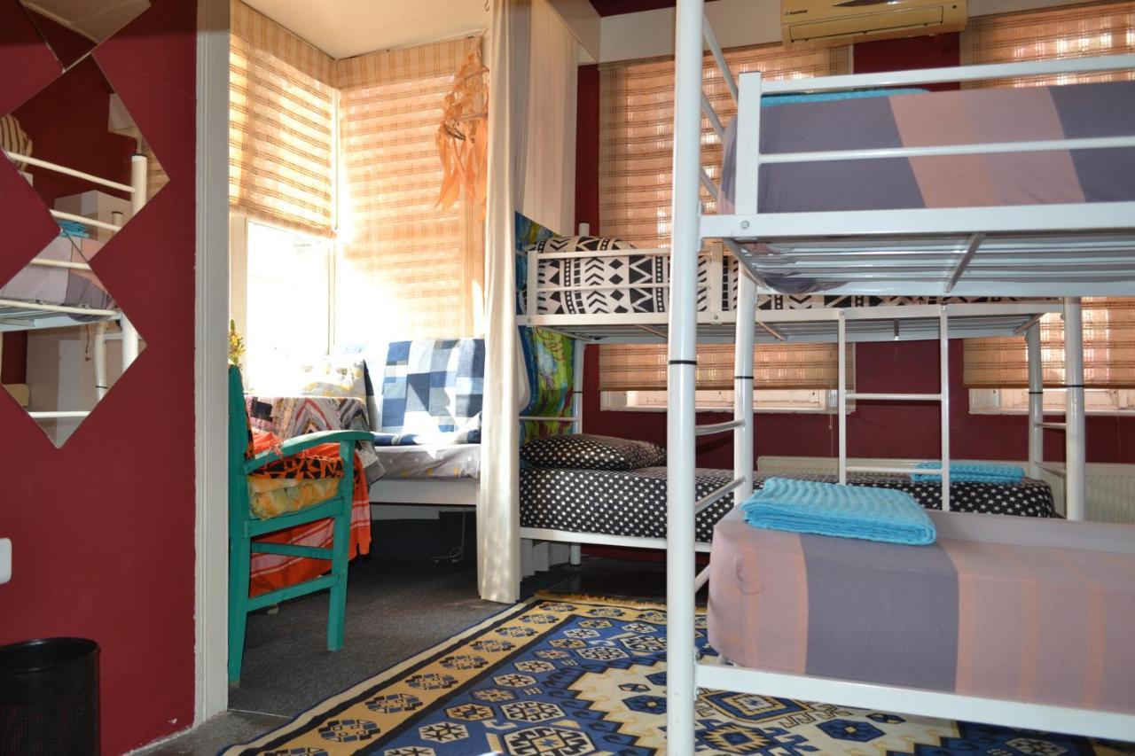 My Happy Home Hostel 伊兹密尔 外观 照片